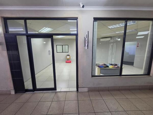 83 m² Retail Space