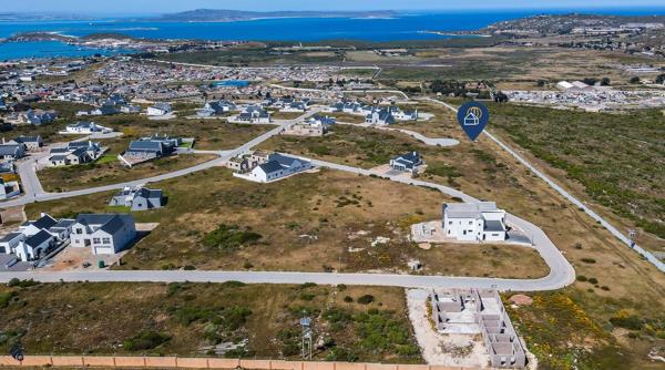 755 m² Land