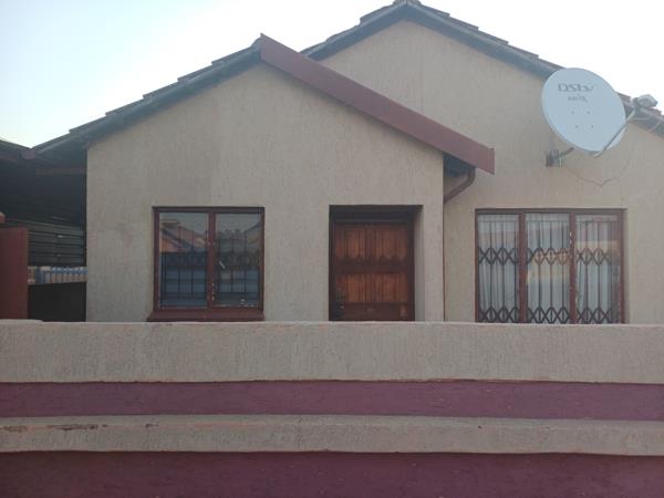2 Bedroom House