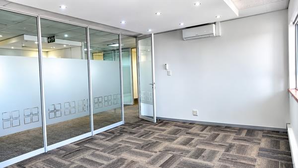 185 m² Office Space