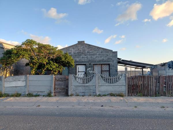 2 Bedroom House