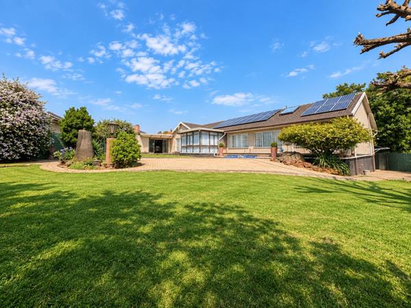 6 Bedroom House