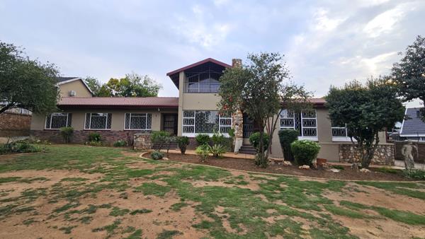 5 Bedroom House