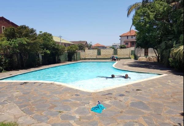 Apartment in Bulwer