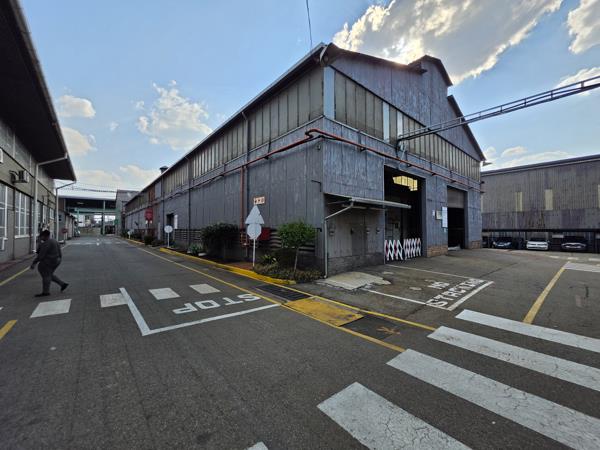 1 200 m² Industrial space