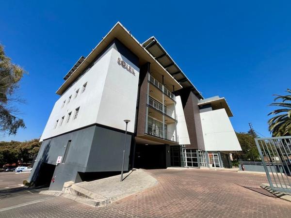 145 m² Commercial space