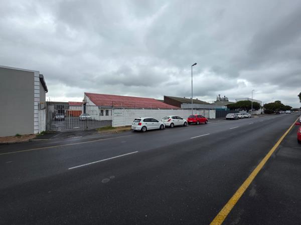 891 m² Industrial space