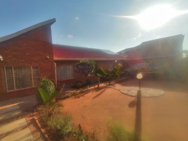 4 Bedroom House