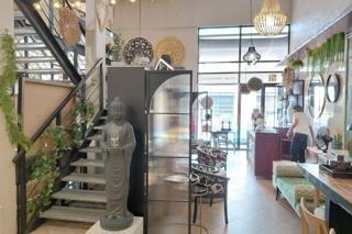 360 m² Commercial space