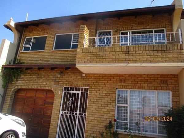 3 Bedroom Duplex
