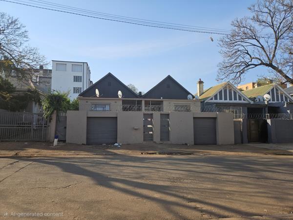 12 Bedroom House