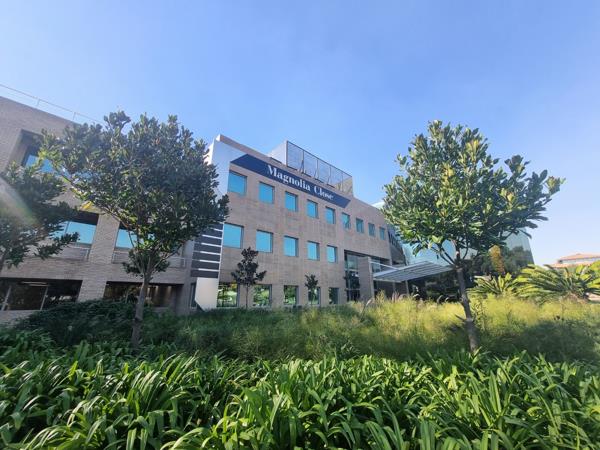 1 360 m² Commercial space