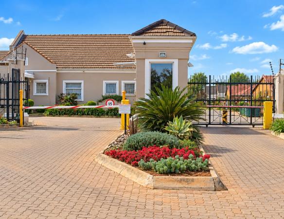 2 Bedroom Townhouse