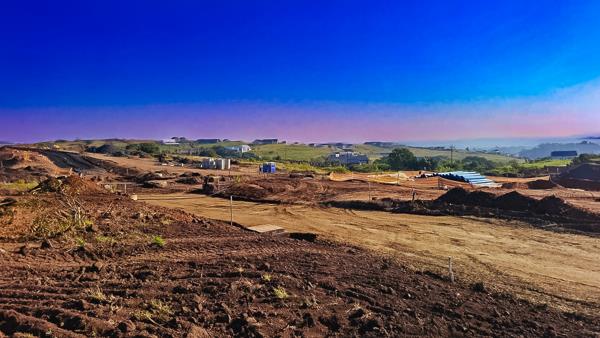 548 m² Land