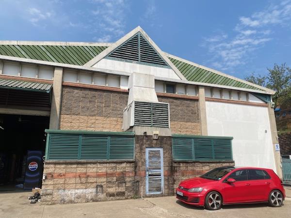1 140 m² Industrial space