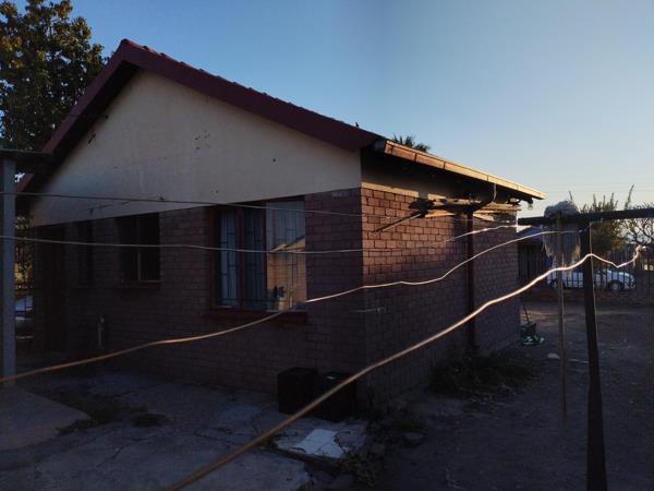 2 Bedroom House