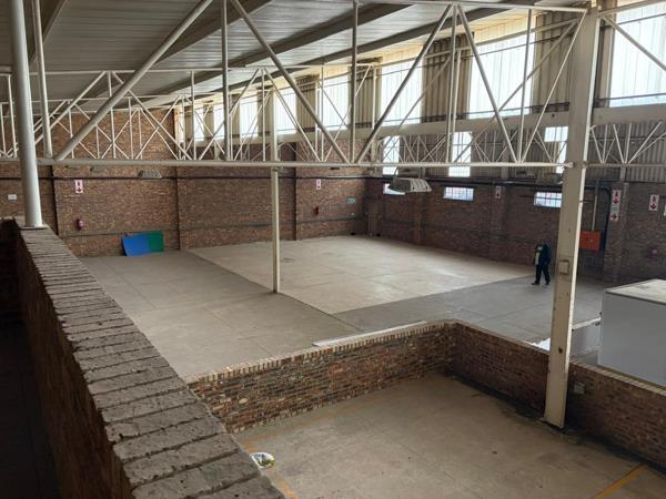 785 m² Commercial space
