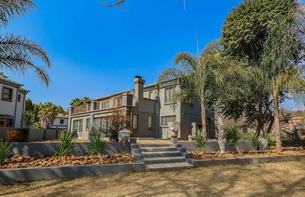 5 Bedroom House