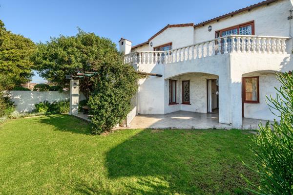 4 Bedroom Townhouse