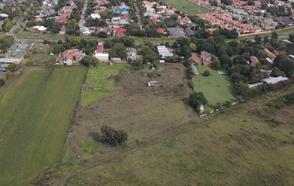 2 303 ha Land