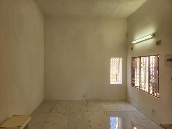 1 Bedroom House