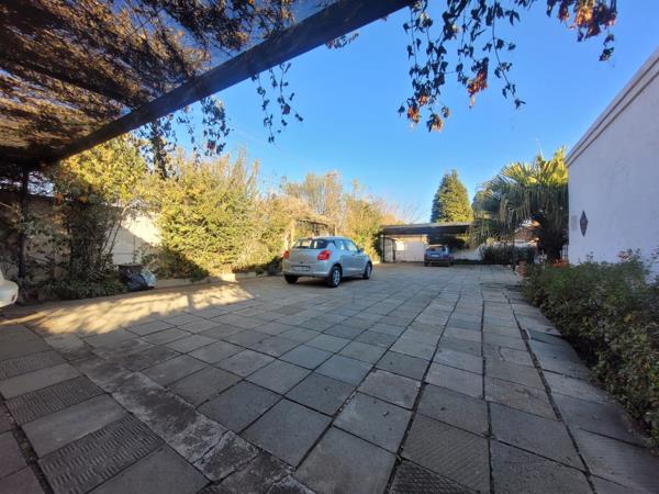 1 Bedroom Garden Cottage