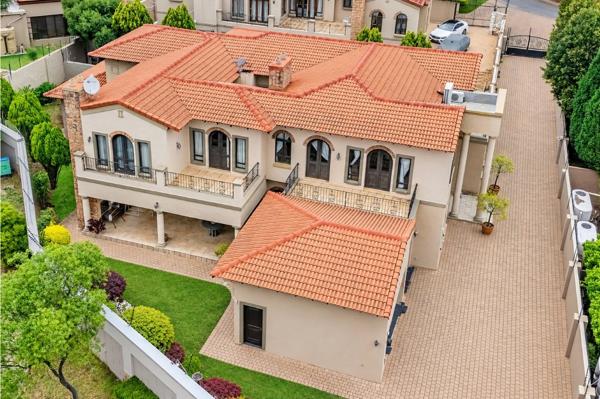 6 Bedroom House