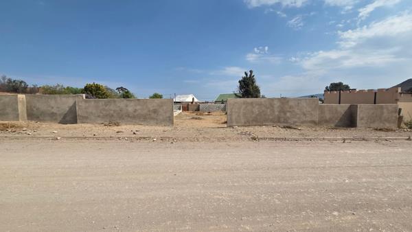 793 m² Land
