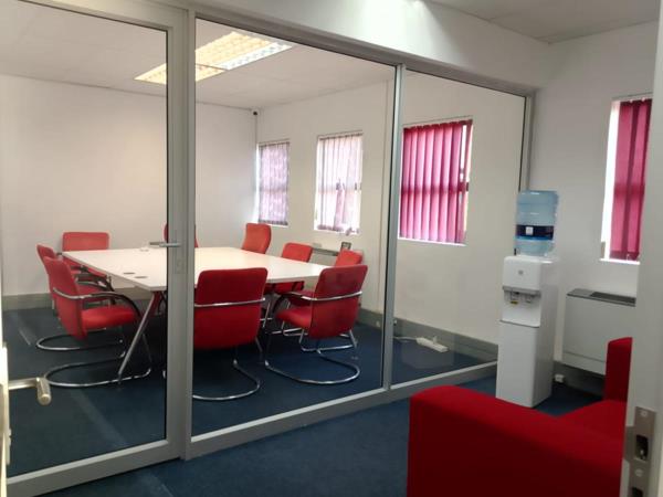 129 m² Office Space