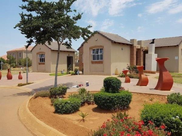 400 m² Land
