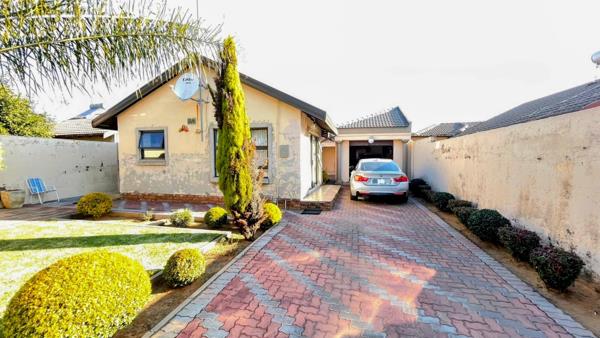 2 Bedroom House