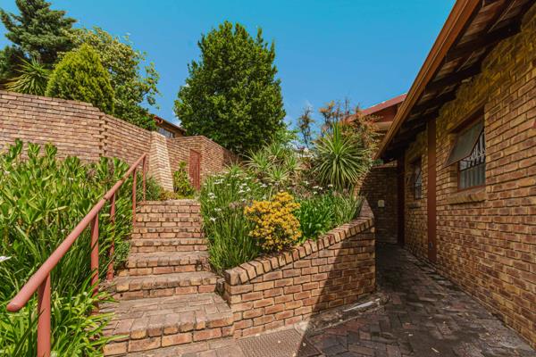 2 Bedroom Simplex