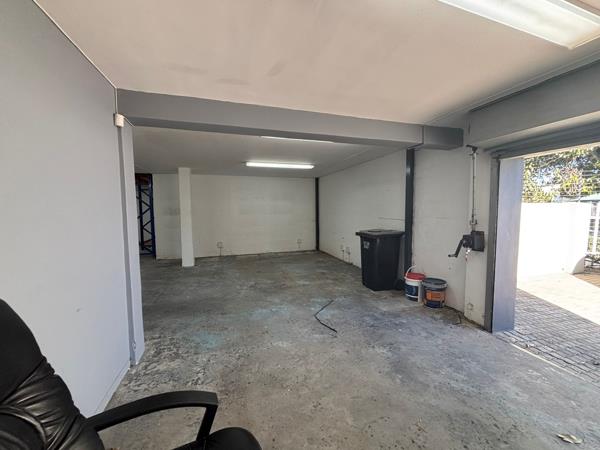 220 m² Commercial space