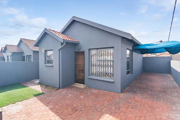 2 Bedroom House