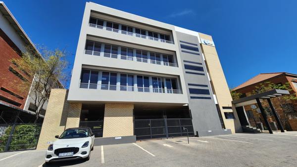 253 m² Office Space