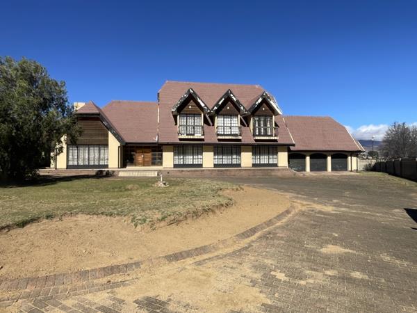 7 Bedroom House