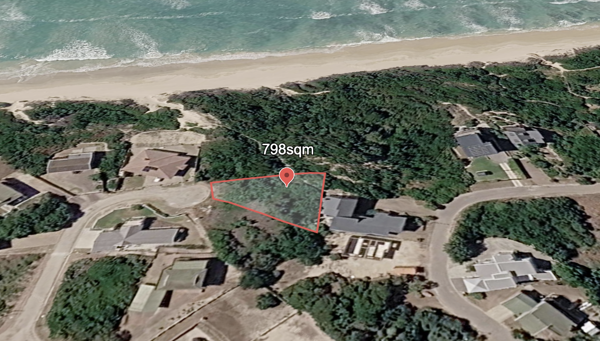 798 m² Land
