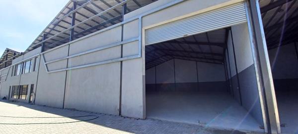 717 m² Industrial space