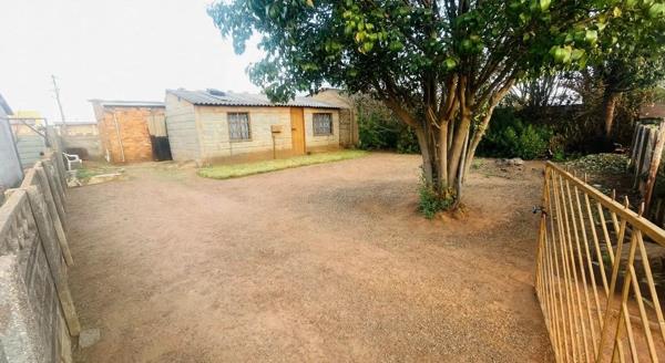 2 Bedroom House