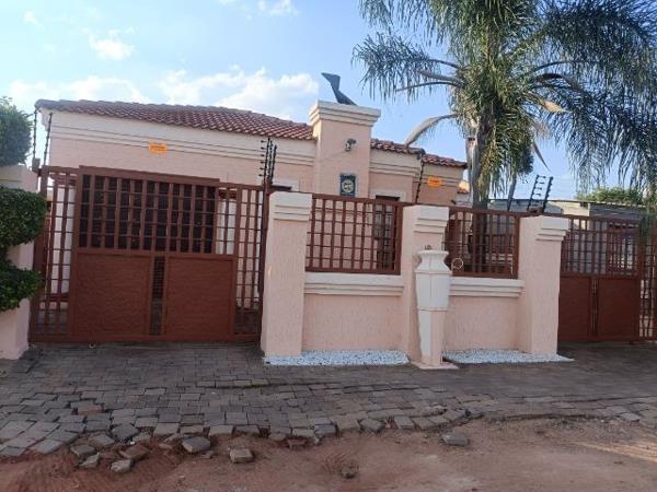 4 Bedroom House
