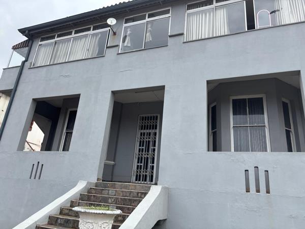 40 Bedroom House