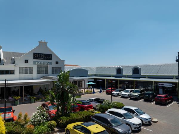 82 m² Retail Space