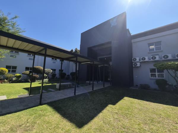 334 m² Commercial space