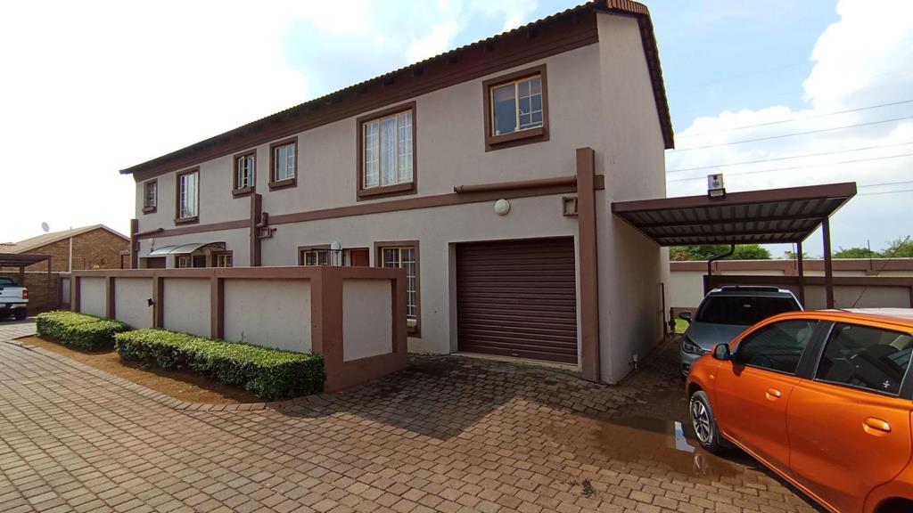 3 Bedroom Townhouse
