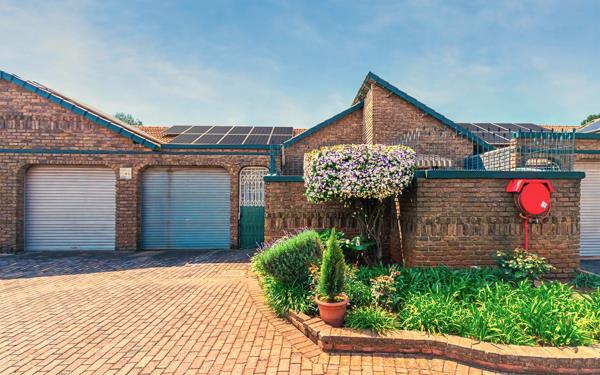 3 Bedroom Simplex