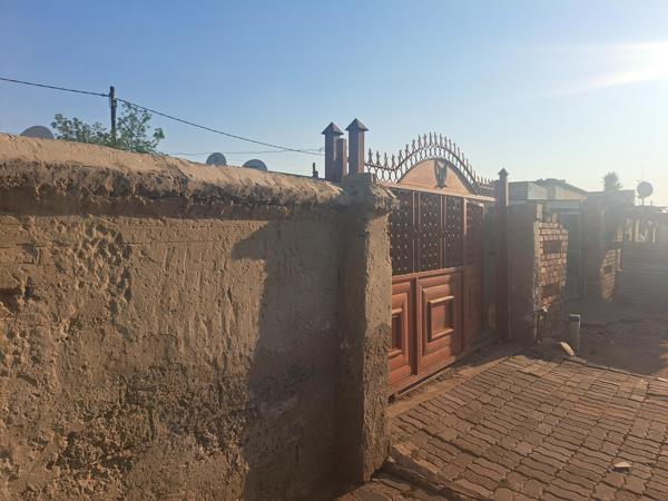2 Bedroom House