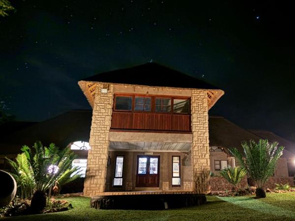 9 Bedroom House