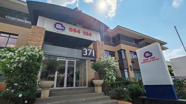 261 m² Office Space