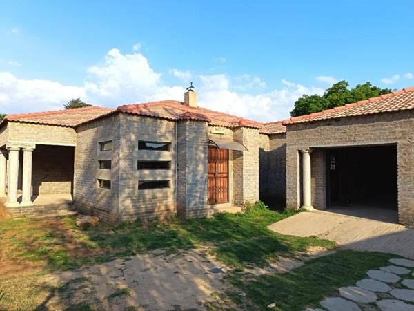 2 Bedroom House