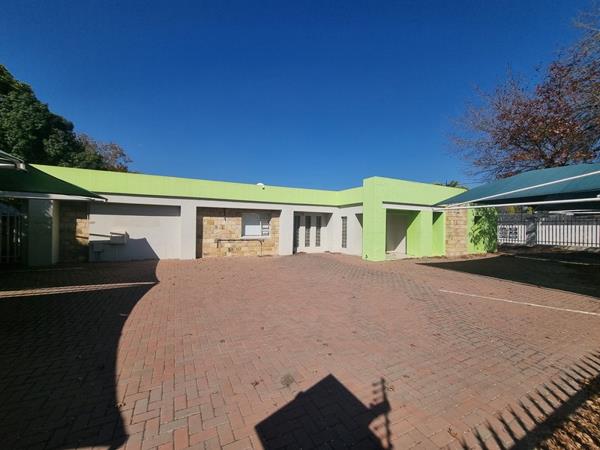 174 m² Office Space